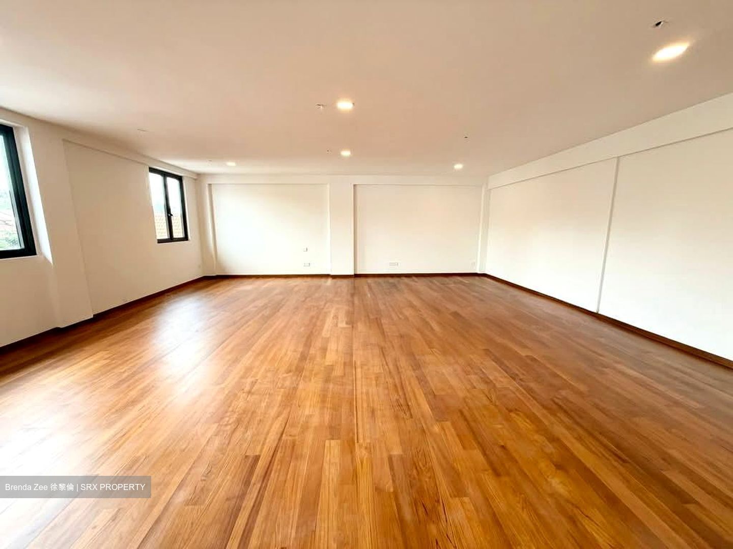 Fernhill Road (D10), Semi-Detached #561484631